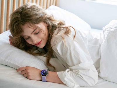 Samsung Galaxy Watch : l'IA bientôt au service du suivi du sommeil et des entraînements sportifs