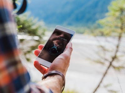 Il sera bientôt possible de partager sa position Google hors connexion