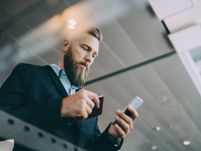 La carte d’identité sur smartphone : ça en est où ?