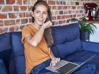 Wear OS : une mise à jour permet d'envoyer des messages vocaux depuis sa montre connectée