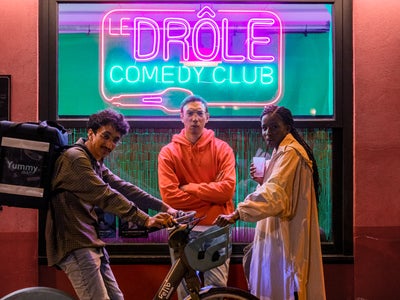 Netflix : la bande-annonce de Drôle, par la créatrice de Dix Pour Cent