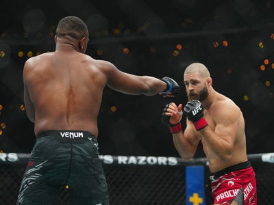 UFC 327 : à quelle heure et sur quelle chaîne suivre le combat Procházka vs Ulberg ?