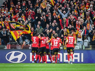 À Lens, les joueurs sont privés de leurs portables