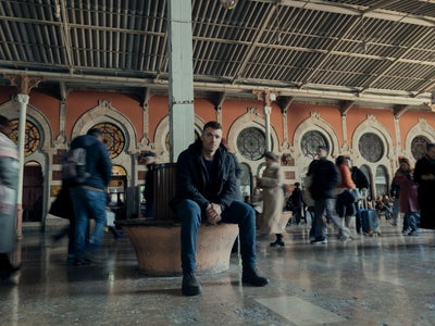 The Night Agent sur Netflix : la série aura-t-elle droit à une saison 4 ?