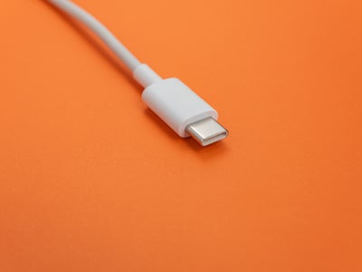 Votre câble USB-C ne marche pas bien ? Tentez cette astuce simple, rapide et efficace !