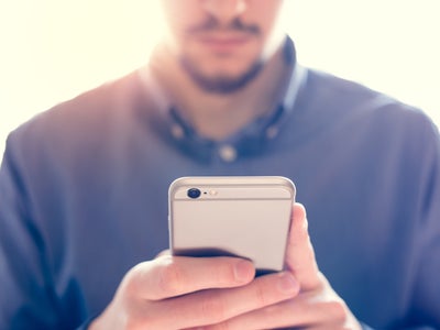 Apple pourrait sortir un iPhone à prix réduit en 2020