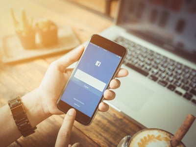 Facebook, bientôt payant ?