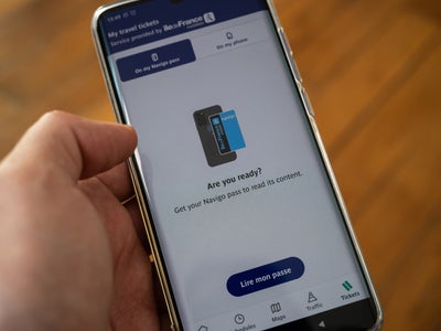 Pass Navigo : comment le recharger avec son smartphone ?