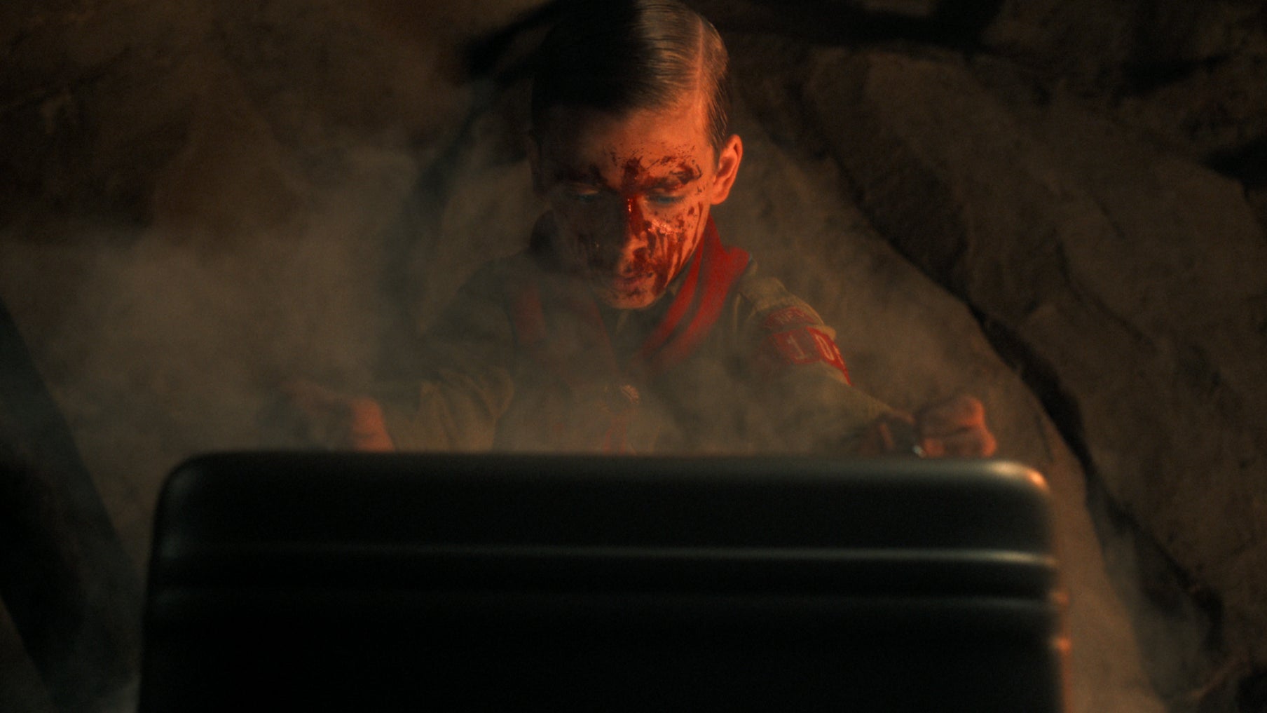 Henry face à la forme primitive de Flagelleur mental