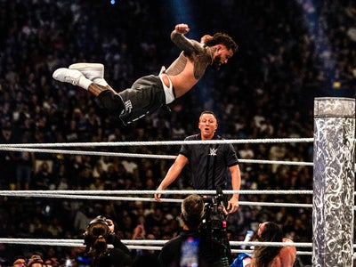 WWE Night of Champions 2026 : à quelle heure et sur quelle chaîne suivre l’événement en direct ?