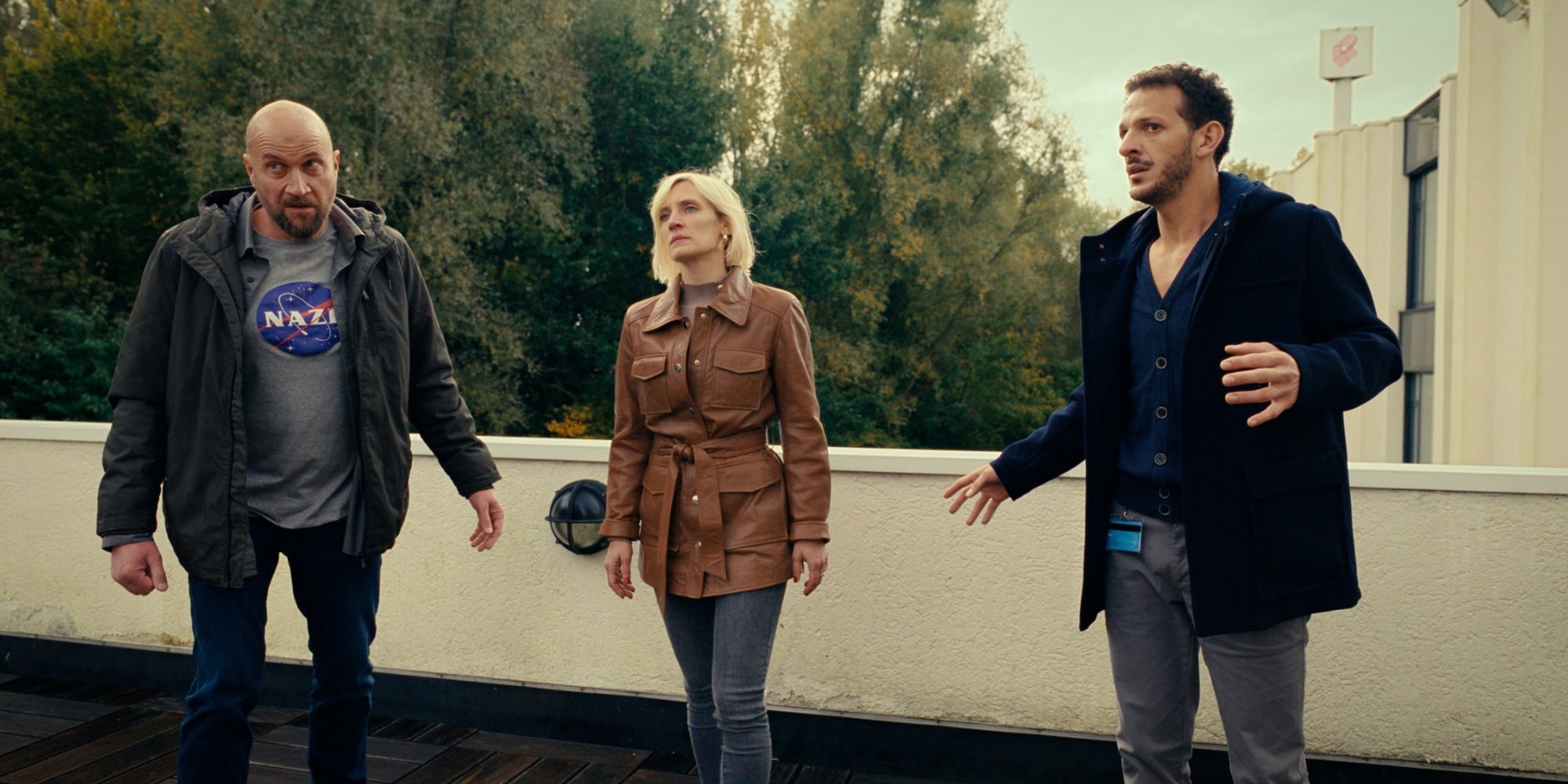"Les amateurs", une série avec François Damiens, Lucie Debay et Vincent Dedienne.