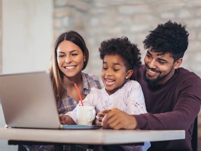 COVID-19 : comment la Fondation SFR se mobilise et vous accompagne