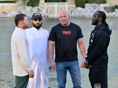 Canelo Alvarez vs Terence Crawford : comment suivre le combat de boxe ?