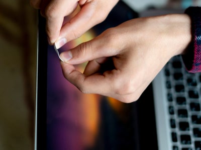 Webcam : le bout de scotch pour la masquer, vraie ou fausse bonne idée ?