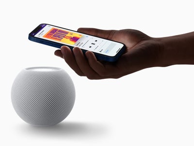 Apple présente le HomePod mini, sa nouvelle enceinte intelligente