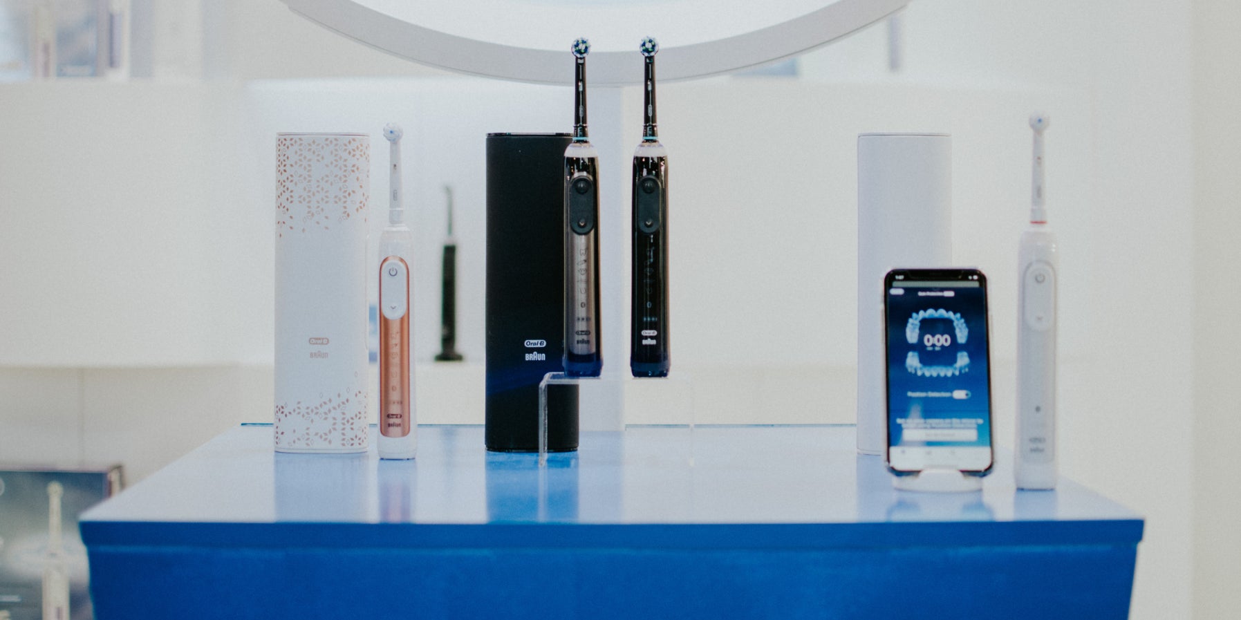 L'Oral-B Genius X, la toute première brosse à dent dotée d'une intelligence artificielle.