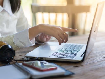 Problèmes de connexion : comment vérifier sa carte réseau ?