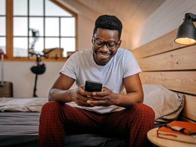 Comment mettre une musique à la place de son alarme ?