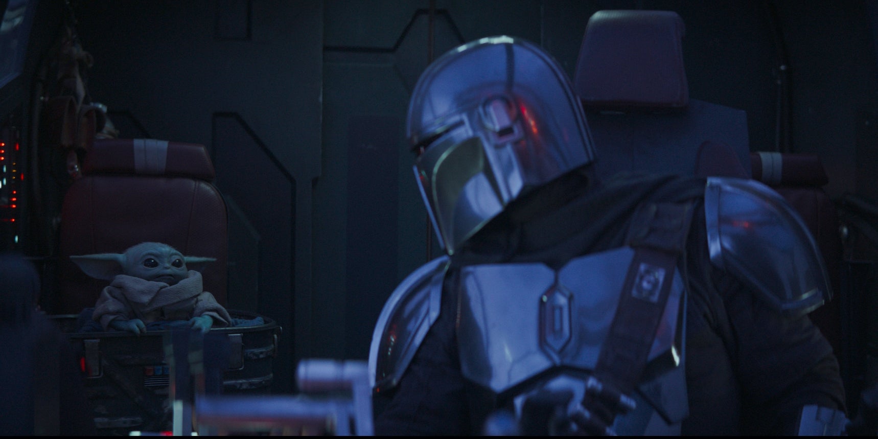 The Mandalorian a ravi les fans de Star Wars et fait craquer tout le monde grâce à Baby Yoda