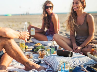 Bon plan : 50€ remboursés sur l’enceinte JBL Flip 5 chez SFR !