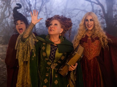 Hocus Pocus 2 : tout ce qu'il faut savoir sur la suite du film culte sur Disney+