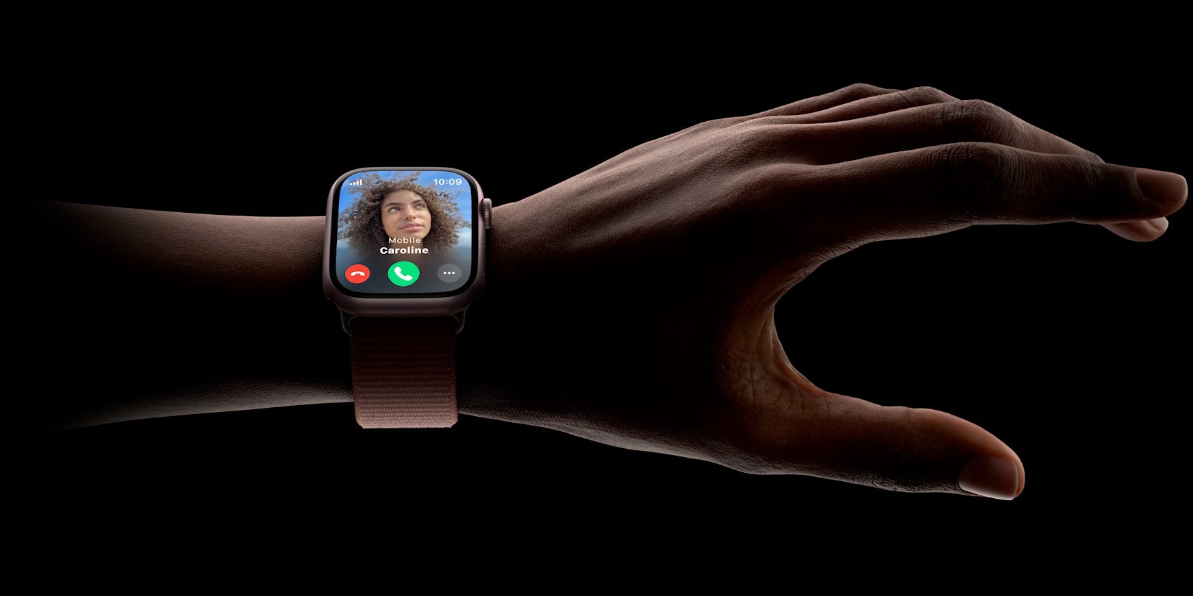 Le nouveau geste "Toucher deux fois" est désormais disponible pour l'Apple Watch Series 9, ainsi que pour l'Apple Watch Ultra 2.