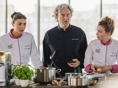 Ici tout commence : la série TF1 débarque sur Netflix