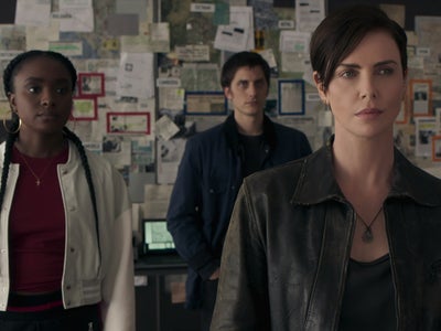 The Old Guard aura une suite sur Netflix