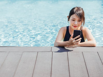 Mon smartphone peut-il aller dans l’eau ?