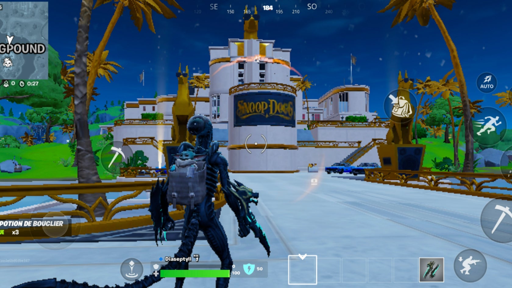 Ici Fortnite est paramétré en 90 FPS et avec la qualité des graphismes au plus faible partout.