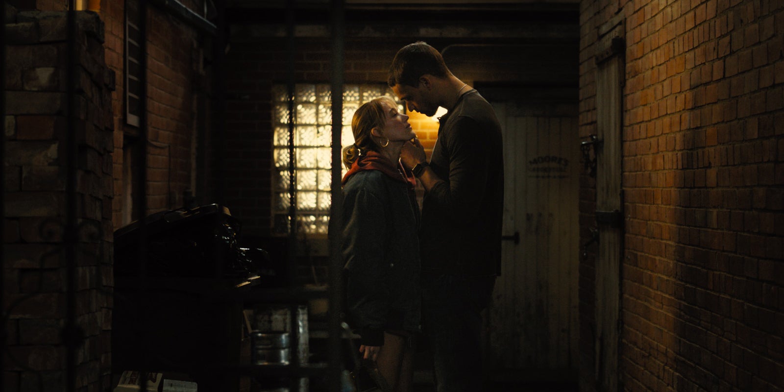 Le livre "Reminders of Him" de Colleen Hoover fera l'objet d'une adaptation au cinéma en 2026 !