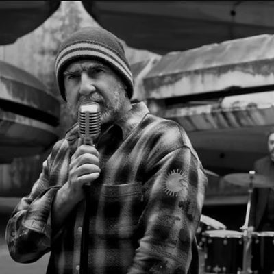 Éric Cantona se lance dans la chanson, découvrez son premier single