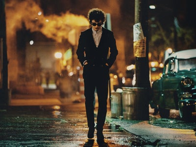 Un parfait inconnu : Timothée Chalamet se glisse dans la peau de Bob Dylan