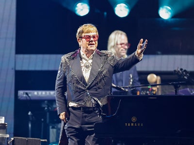 Elton John : la légende la pop dévoile son nouvel album