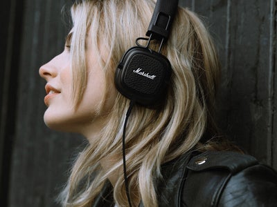 Dès janvier, tous les écouteurs et casques se connecteront de la même façon sur iPhone