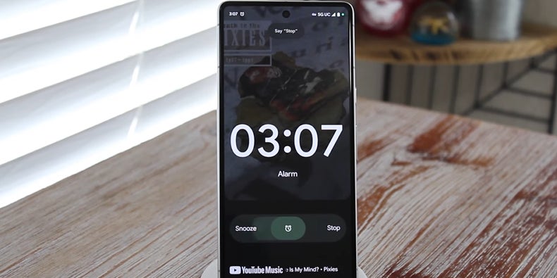 Et si une chanson avait le pouvoir de stopper votre réveil ?