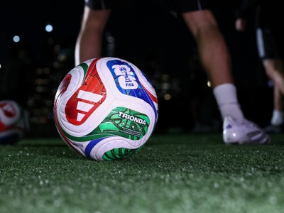 Coupe du Monde 2026 : un nouveau ballon connecté pour faciliter l'arbitrage