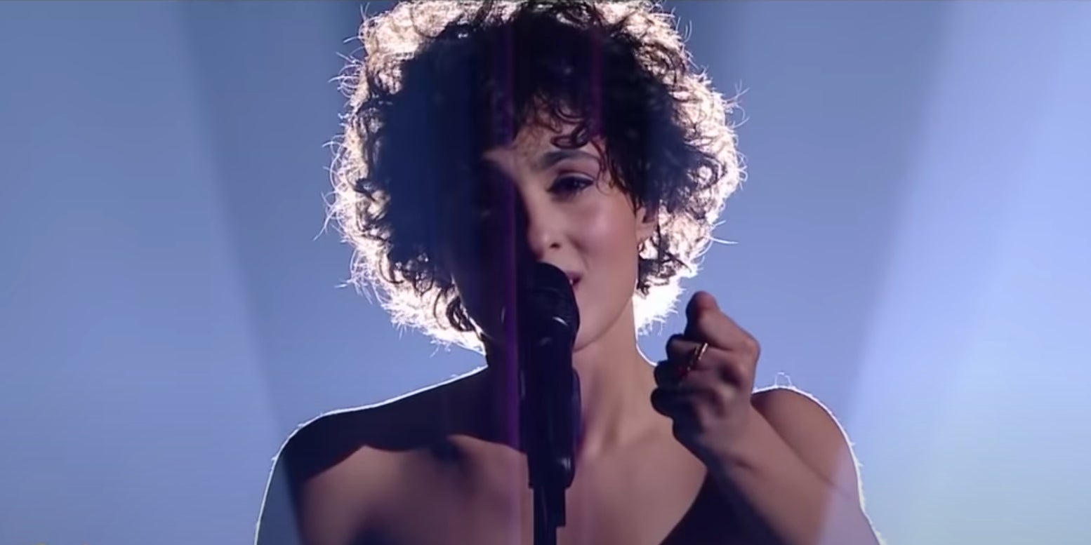 Barbara Pravi, lors de sa prestation qui lui a valu son ticket pour le concours de chant européen.