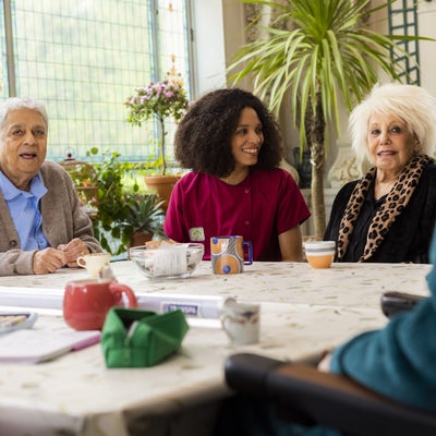 Maison de retraite : la série de TF1 aura-t-elle une saison 2 ?