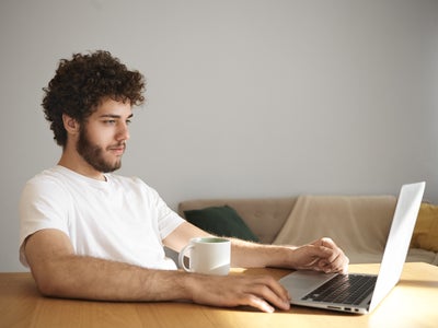 Assurance Maladie : ces nouveaux mails sont-ils vraiment des arnaques ?