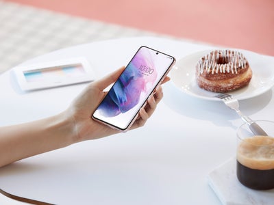 Le Samsung Galaxy S21 FE dévoilé par erreur