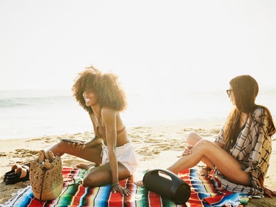 5 accessoires high-tech à glisser dans sa valise pour passer de bonnes vacances d’été !