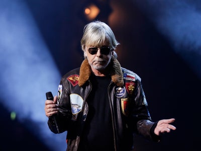 Épuisé, Renaud n'arrive plus à chanter