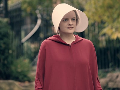 Handmaid’s Tale : Elisabeth Moss adore la parodie de Florence Foresti