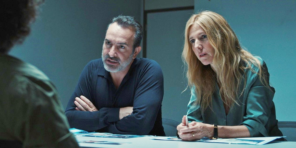 Jean Dujardin et Sandrine Kiberlain dans le film ''Novembre''.
