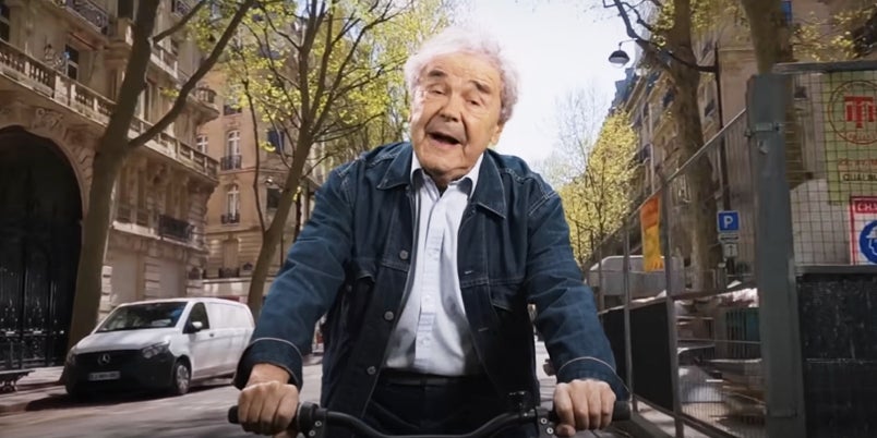 Pierre Perret signe un morceau dans lequel il dénonce la saleté des rues de Paris.