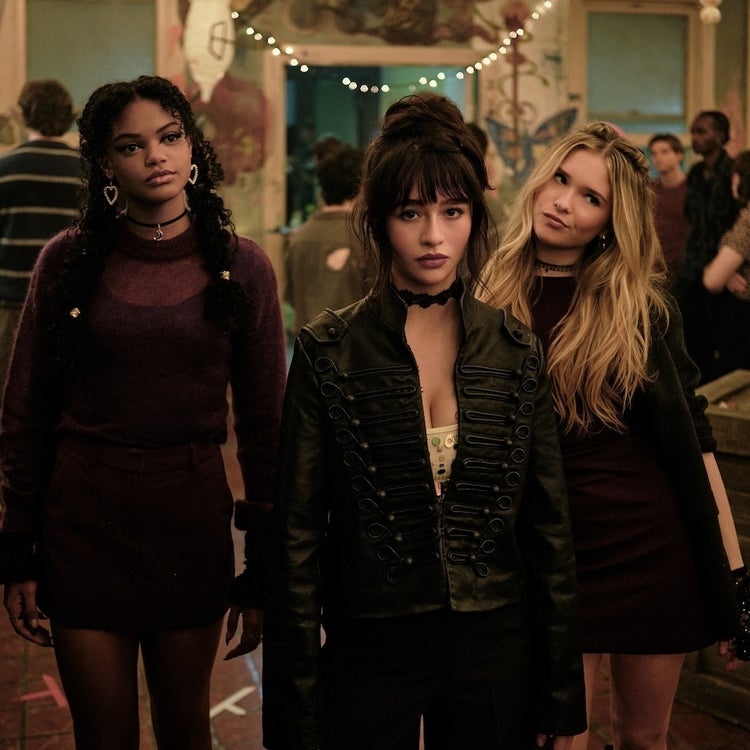 Sorcières Academy : quelle est cette série dramatique pour ados sur Disney+ ?