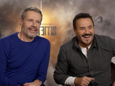 En vidéo - Rencontre avec le cast et les créateurs de Totems