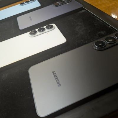 Samsung Galaxy S26 : profitez de 200€ de remises minimum sur la gamme, même sans engagement chez SFR