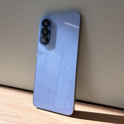 Galaxy A37 : cette astuce pour recharger le smartphone 2,4 fois plus vite